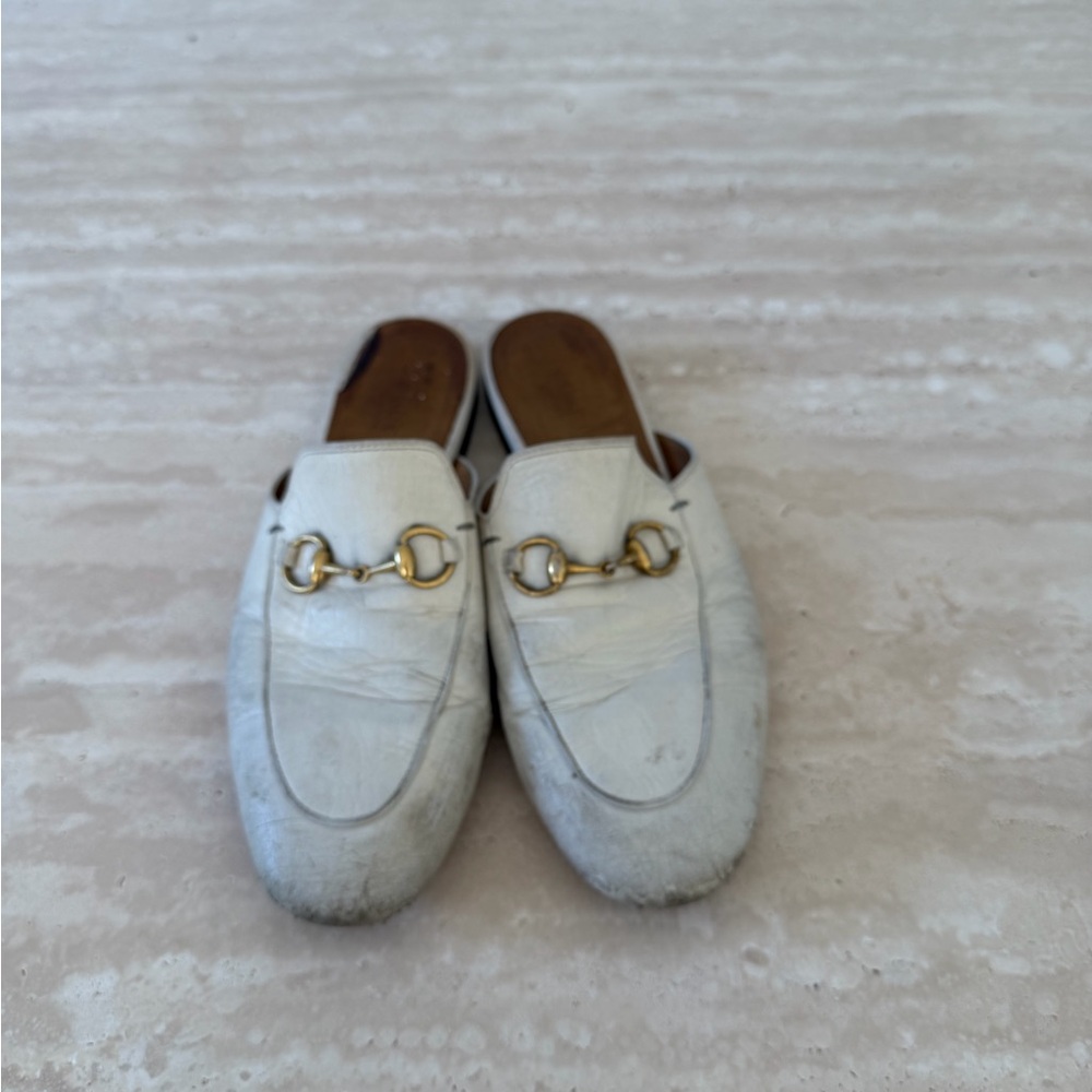 Classic GUCCI horsebit slides - Cream & Gold Buckle - Picture 7 of 7